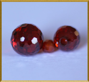 Beads: Ball with 2mm deep hole Garnet Cubic Zirconia